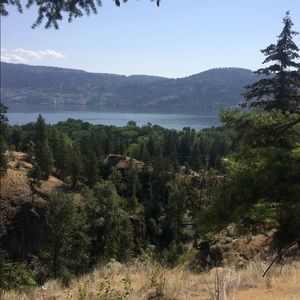 Let’s be Earth-friendly!